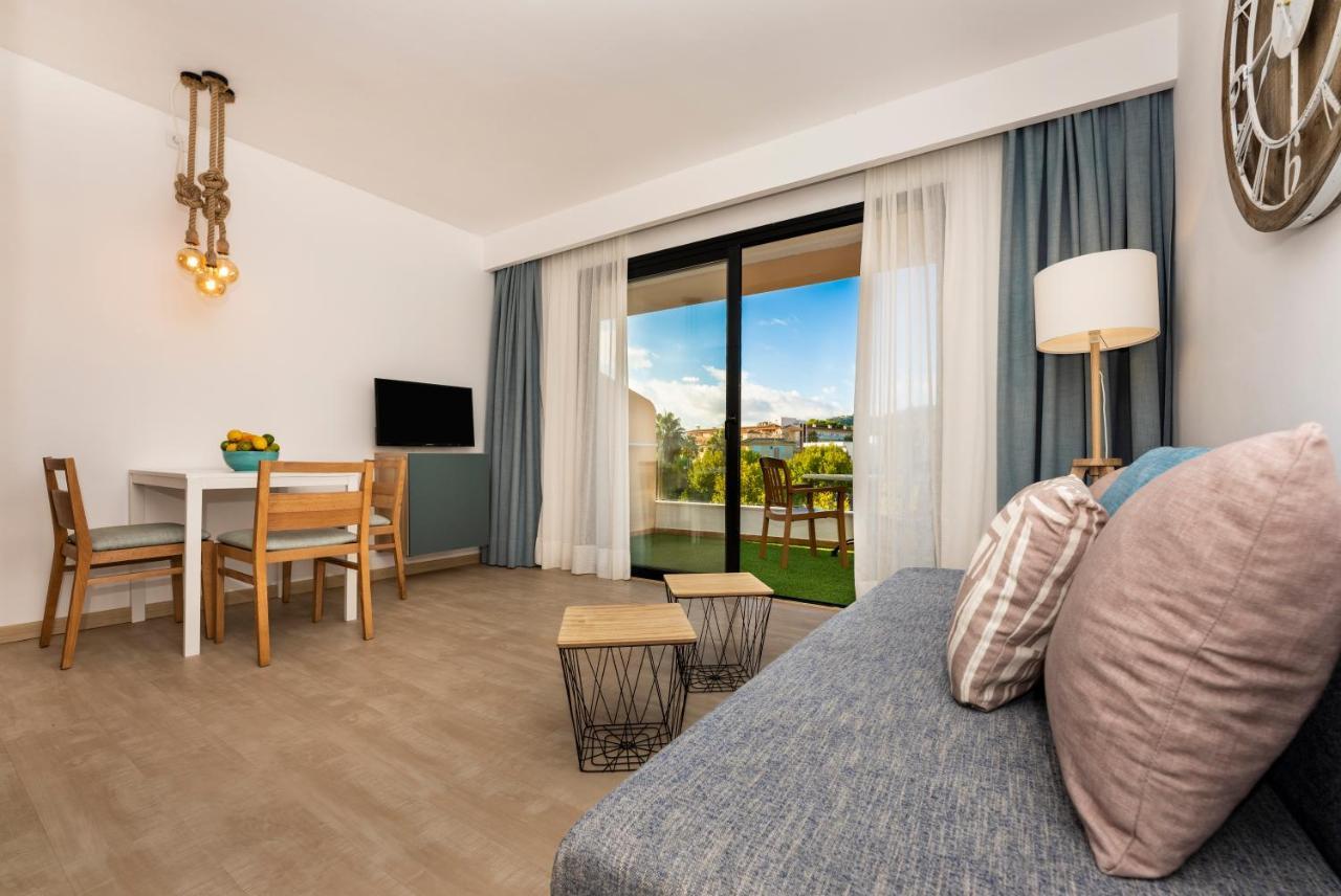 Apartamentos S'Olivera Canyamel  Exterior photo